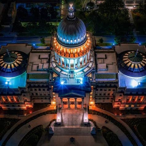 A Different Perspective Of The State Capitol Photo Phoolio Via