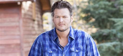 Blake shelton nobody but you duet with gwen stefani live. Blake Shelton's Height, Weight And Body Measurements ...
