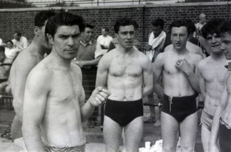the kray twins unseen pictures of ronnie and reggie