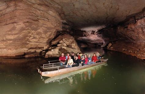 Unusual Kentucky Lost River Cave