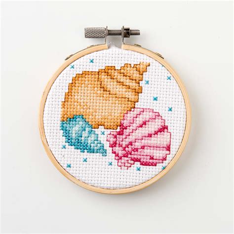 In three simple steps you will transform a picture into a beautiful cross stitch chart. Free Counted Cross Stitch Pattern - Summery Seashells ...