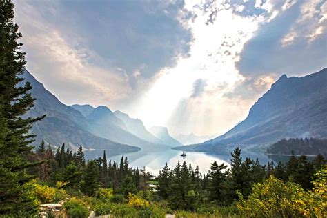 15 Epic Things To Do In Glacier National Park Photos Map 2022