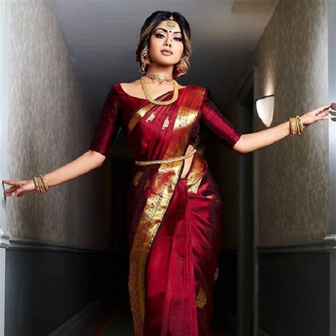 30 Bridal Kanjivaram Sarees For Traditional Yet Modern Indian Brides