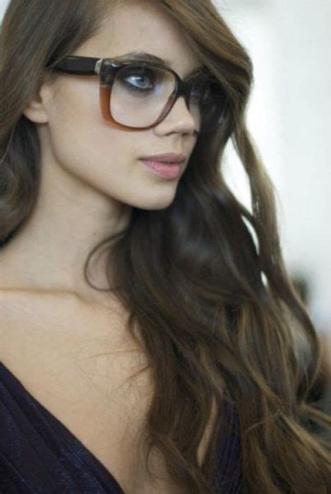 Sexy Girls In Glasses Pics