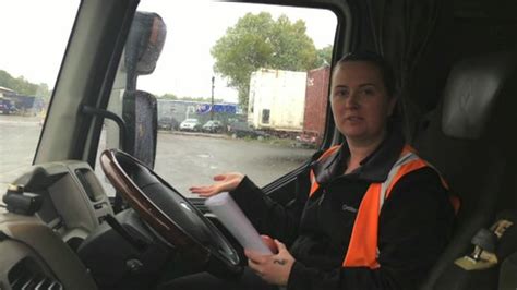 Why Uk Needs More Female Lorry Drivers Bbc News