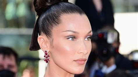 bella hadid opens up about her mental health struggles ‘had depressive episodes hollywood