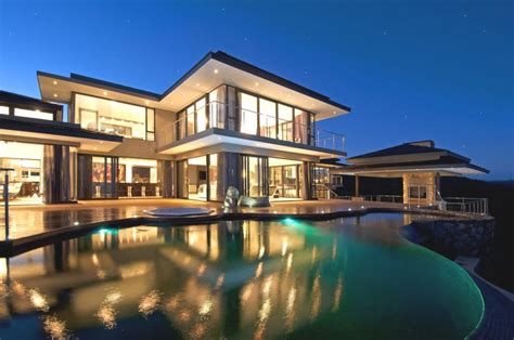 African Beautiful Mansions