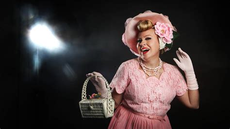Miss Pearl Lee Shells Shines In Pinups Of Australia Pageant The