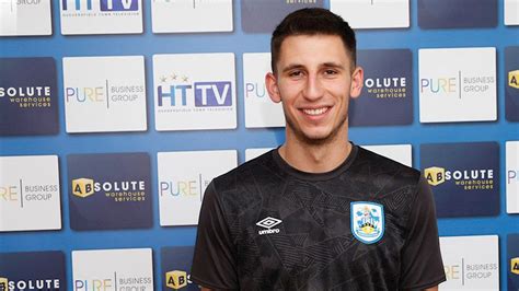 Последние твиты от kamil grabara (@kamil_grabara1). Saisonleihe: Kamil Grabara zu Huddersfield Town - OLSC Red ...