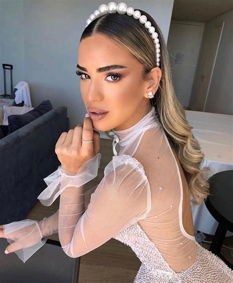 49 Stunning Wedding Makeup Looks For Any Wedding Theme In 2022