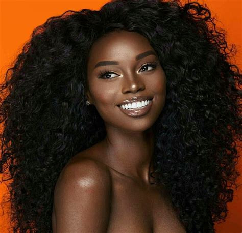 Pin By Galeria Bravo On Artistry Of The Face Dark Skin Beauty