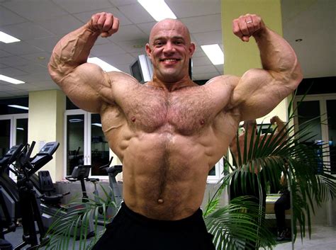 Hairy Bodybuilder Flexing A Photo On Flickriver