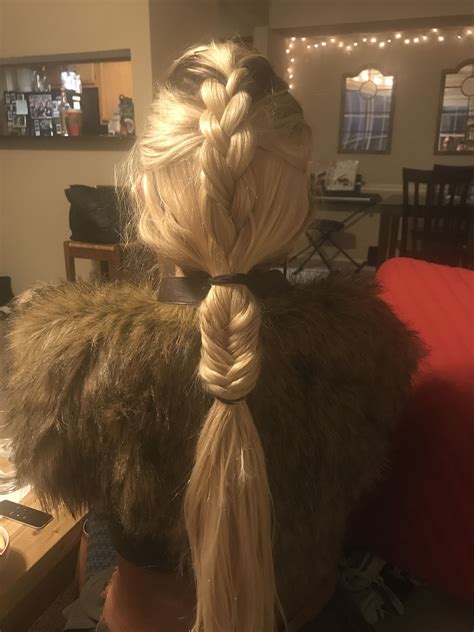 Lagertha From Vikings Halloween Costume Using Barefoot Blonde Hair