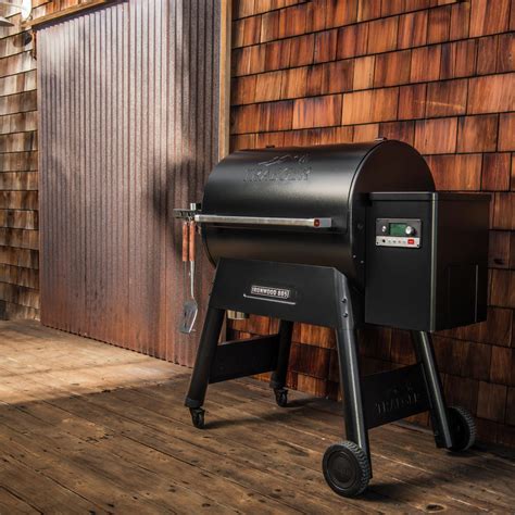 Traeger Ironwood 885 Wood Pellet Grill Smoker - 2019 Model | A Bell ...