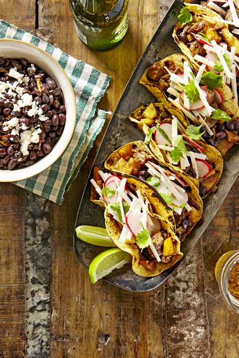 Add garlic and stir for about 30 seconds before adding the ground. 50+ Best Ground Beef Recipes - Dinner Ideas With Ground Beef