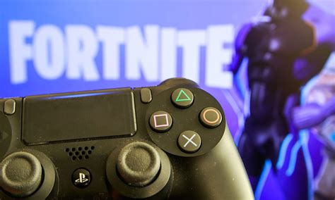 Looking for people to play with? Open Tournament Fortnite Winter Royale Begins this Weekend ...
