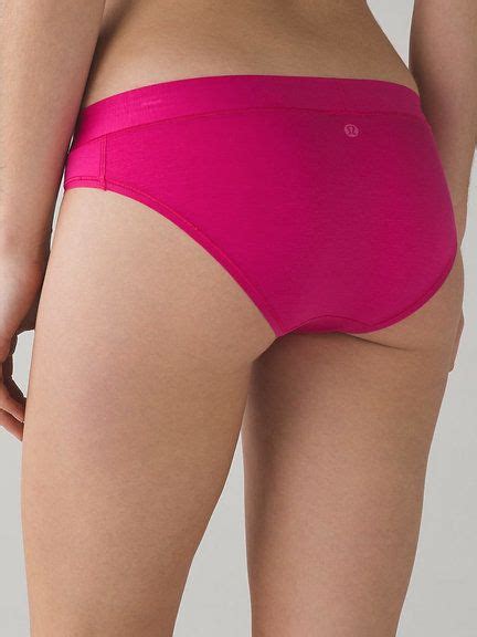 Youre Probably Wearing The Wrong Underwear While Working Out Huffpost