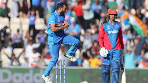 Mohammad shami ahmed (born 3 september 1990) is an indian international cricketer who plays for the indian national cricket team.he is known as a reverse swing specialist. 'What did Dhoni say to Shami?' Twitter praises comeback ...