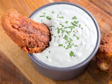 To make the blue cheese sauce, combine the ingredients in a small food processor and blitz until combined. Keto Buffalo Blue Cheese Dipping Sauce | Blue Cheese Recipes