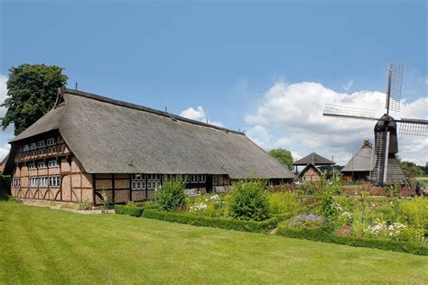 801 likes · 11 talking about this · 394 were here. Mitmachaktionen: Sonntagskinder im Rieck Haus ...