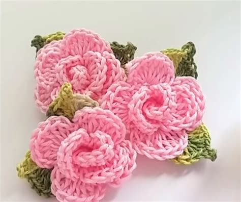 They are great for baby blankets, baby headbands, hats, scarves, bags and so much more! Crochet Flower Applique In 15 Minutes - We Love Crochet