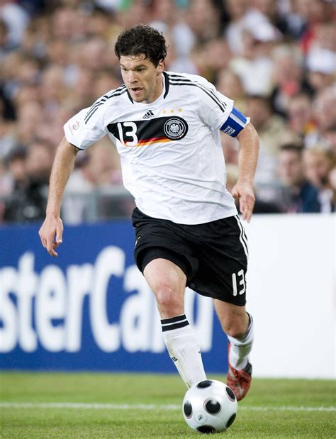Informationen rund um deutschland aus der saison 2009/2010. 14 Legenden der deutschen Nationalmannschaft