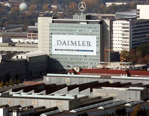 Konzern Querelen Daimler Bremst Designierten Aufsichtsrat Aus Der