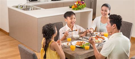 Pentingnya Makan Bersama Dalam Keluarga Wuling Motors