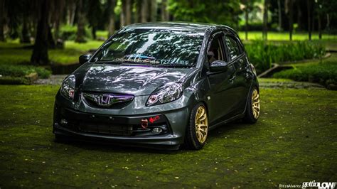 GETTINLOW | Osmond's 2014 Honda Brio Satya