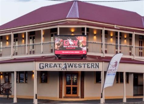 See the best rockhampton apartments for walking, biking, commuting and public transit. Great Western Hotel - Arena (Rockhampton) - Aktuelle 2021 ...