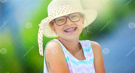 Girlhappy Girl Teen Pre Teen Girl With Glasses Girl With Teeth