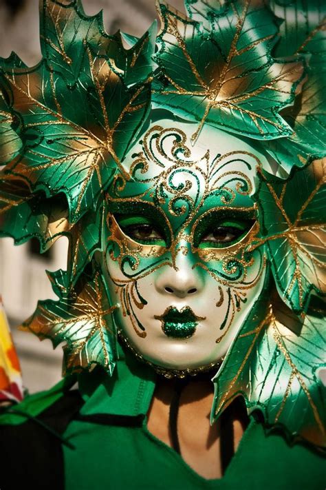Green And Gold Leaf Mask Carnevale Di Venezia Maschera Veneziana
