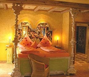 Unser hotel garni bietet in 5 gästezimmern ein edles und kunstvolles ambiente. Pension Haus Silbermond (Deutschland Rust) - Booking.com