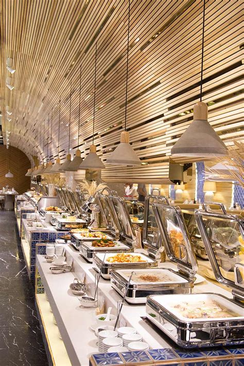 Từ lâu các nhà hàng hoàng yến buffet đã trở thành điểm đến quen thuộc của dân sành ăn tại đất sài th. Giới thiệu - Hoàng Yến Premium Buffet