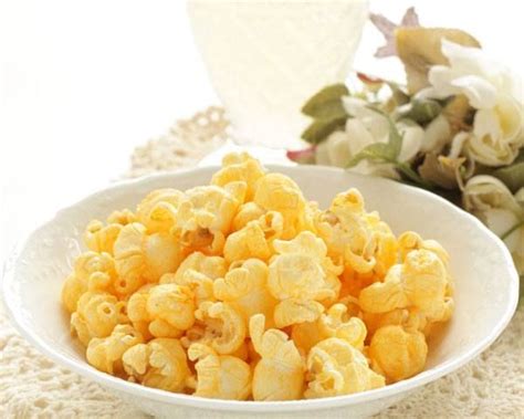 How To Make Cheddar Cheese Popcorn Cheese Popcorn Popcorn Recipes