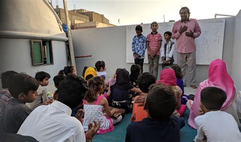 karachi s gujarati speaking youth strive to revive jinnah s language arab news pk