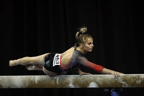 Ncaa Womens Gymnastics Huskers Dont Fold Finish Sixth At Super Six