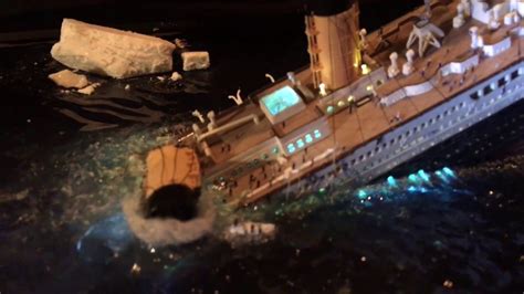 titanic sinking diorama scale model 53 off
