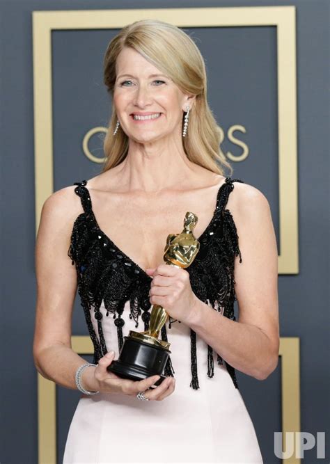 Laura Dern Wins An Oscar At The 92nd Annual Academy Awards In Los
