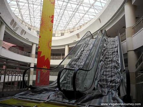 El primero en superficie bruta alquilable y el segundo en área, el… … New South China Mall: An Update On The World's Largest ...