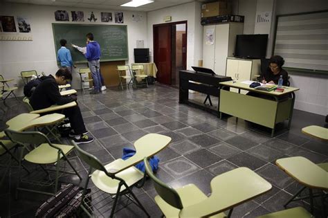 Me gusta más estar en la escuela porque aprendo, dice, quien. Pocos estudiantes retornaron a las aulas en Mérida ...