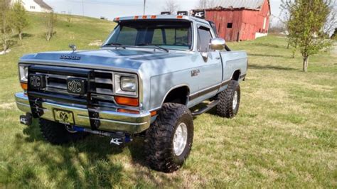 1989 Dodge Ram W150 4x4 Short Bed Restored Lifted Pickup