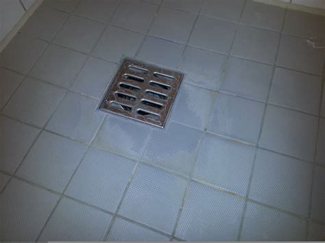 Ich habe seit meinem Einzug eine gelbliche Verfärbung rund ...