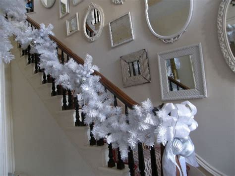 When decorating for the holidays, there are some areas that inevitably get all the attention—your tree, your mantel, and even the bushes outside.but why stop at homemade ornaments and colorful string lights for these locations when you can really bring the holiday cheer (we could all use it this year!) by decking other corners of your home, like your staircase. Decorating your Stairs for Christmas