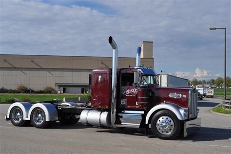 Trucking Custom Big Rigs Trucks
