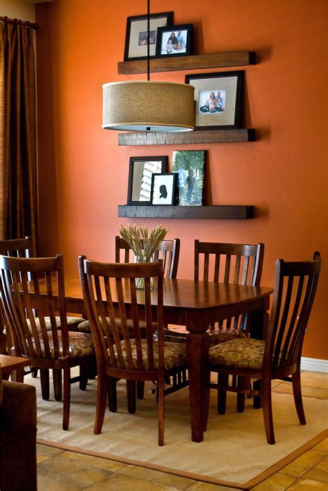 Green colors are perfect partners to orange hues. Decorating Dining Room With Orange Walls | Living room orange, Dining room colors, Orange dining ...