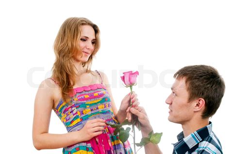 Hübscher Kerl Schlägt Vor Ein Mädchen Zu Heiraten Stock Bild Colourbox