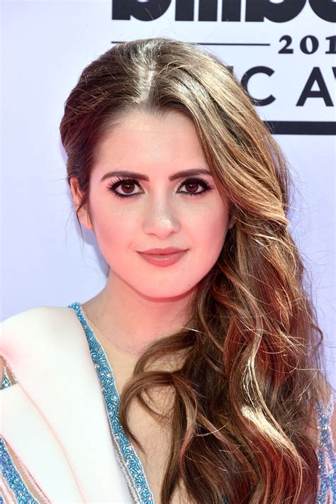 See The Best Beauty Moments From The Billboard Music Awards Beauty Laura Marano Celebrity