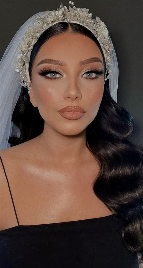 50 romantic wedding makeup ideas glossy nude lips blue eyes