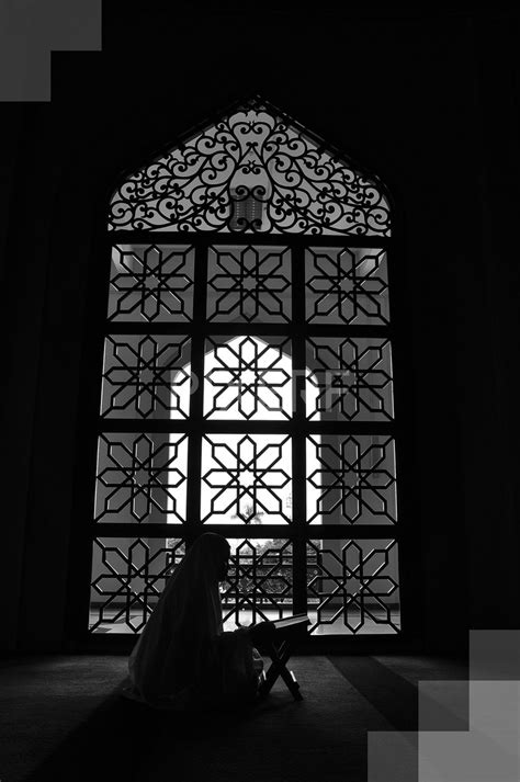 A Women Reading Al Quran Inside The Mosque By Fatin Rosli Quran